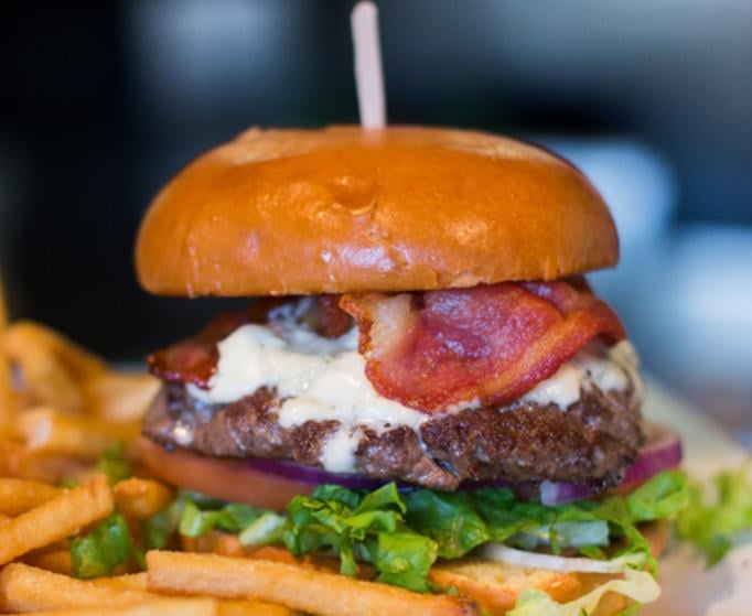 10 FanFavorite Restaurants and Cafes Near Camp Pendleton